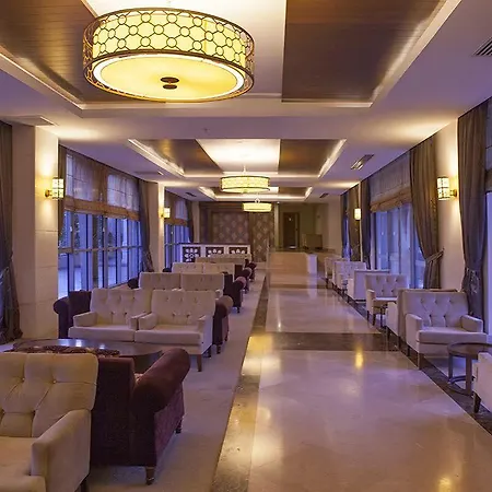 Diamond & Resort Side